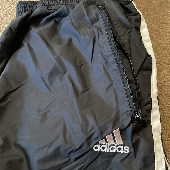 Mens Adidas wind pants - Picture 2 of 5